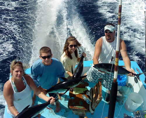 Yellowfin Tuna Fishing Chartes from Papagayo Gulf